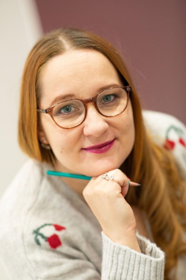 Lähikuva Mari-Pauliina Tervosta.